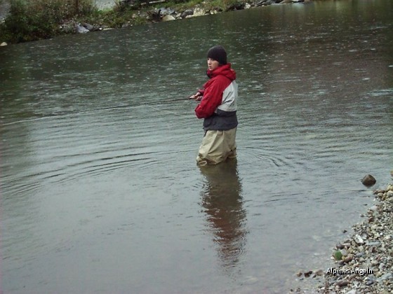 Angeln bei trüben Wasser