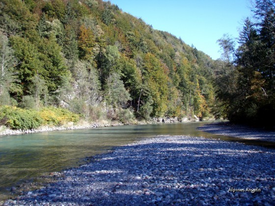 Goldener Oktober an der Tiroler Achen