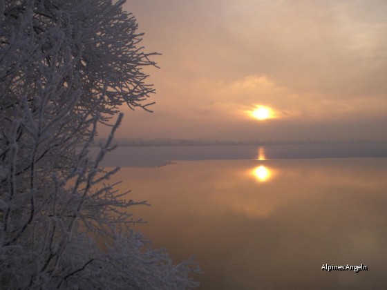 Wintersonne am Speichersee