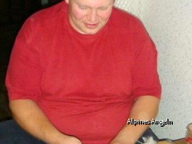 Flo mit Knoblauchbroten